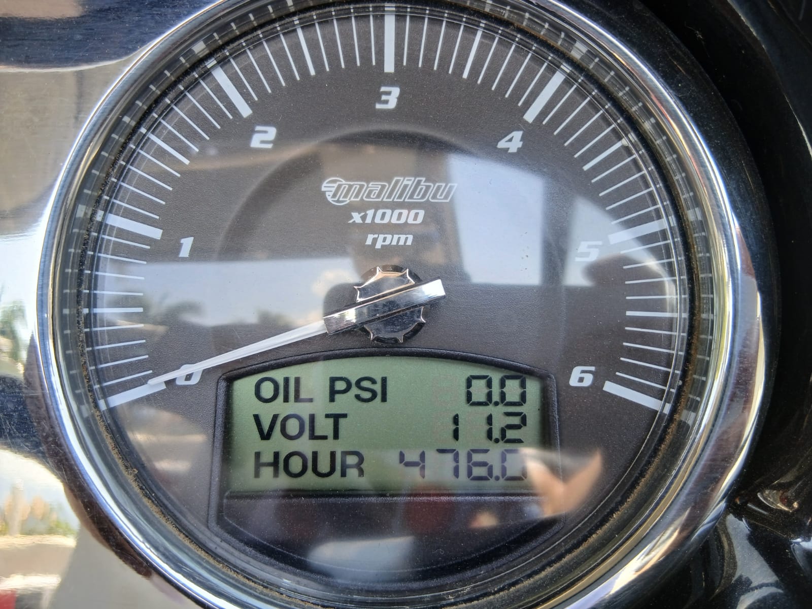 MALIBU WAKE SETTER LSV 23 pies 2013