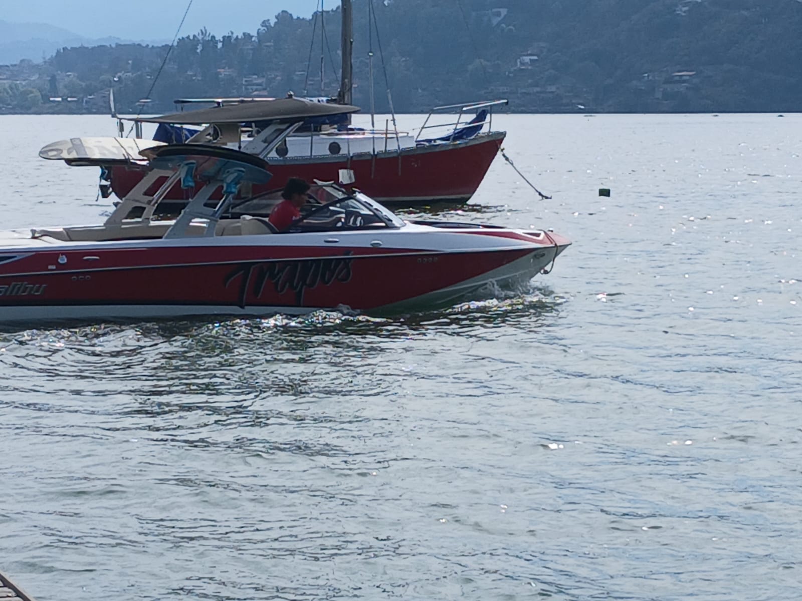 MALIBU WAKE SETTER LSV 23 pies 2013