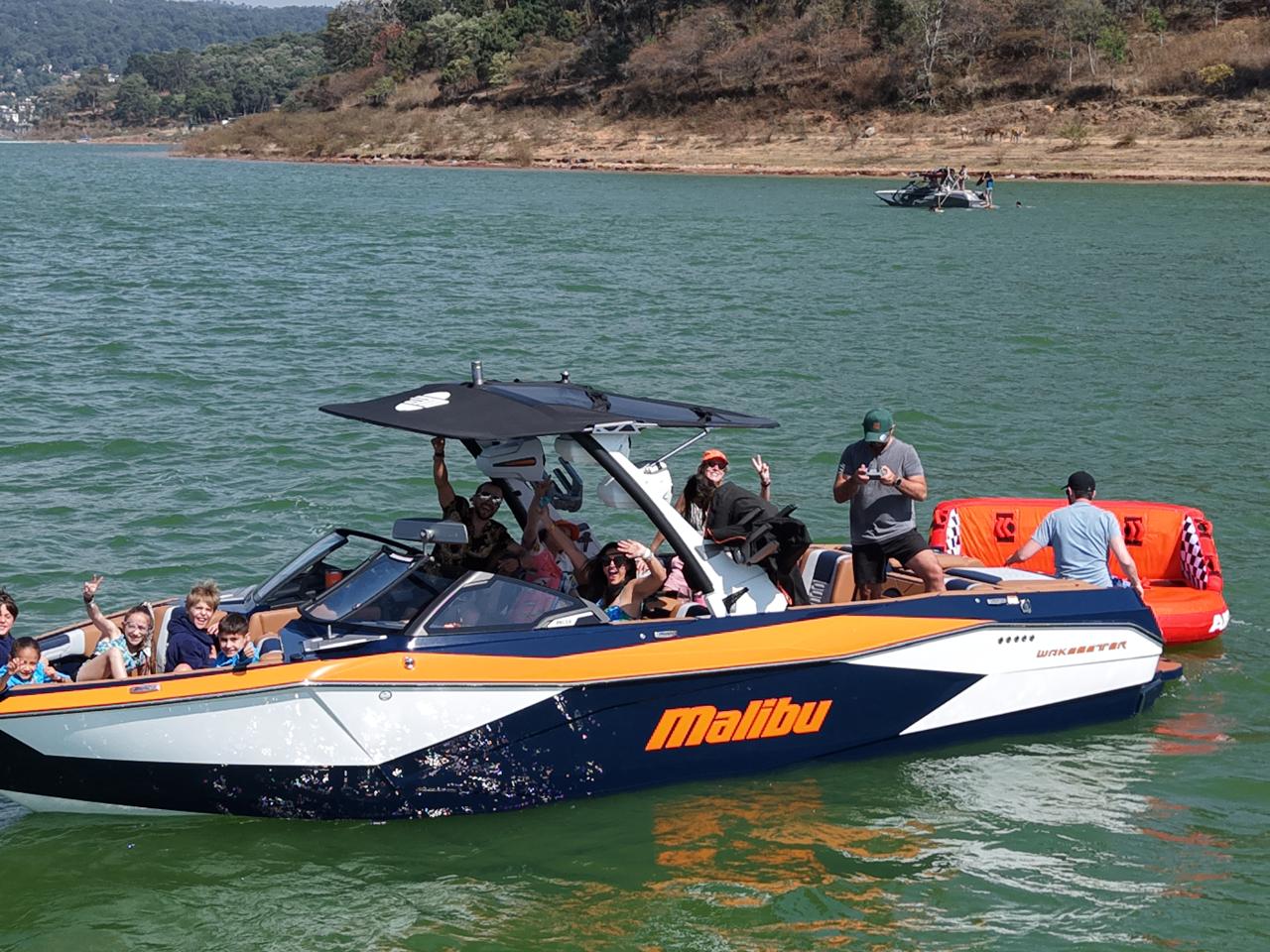 Malibu 2025 Wakesetter LSV 26