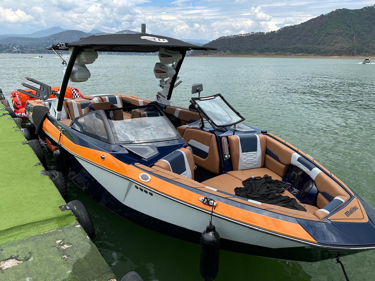 Malibu 2025 Wakesetter LSV 26