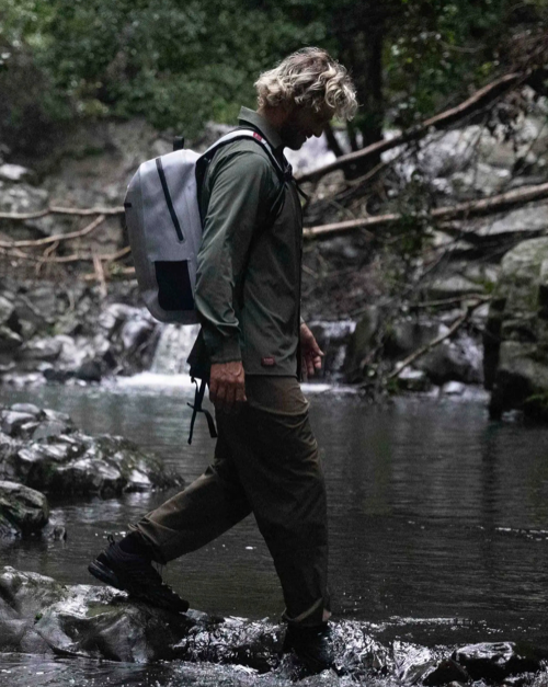 Life Backpack Light Grey Follow