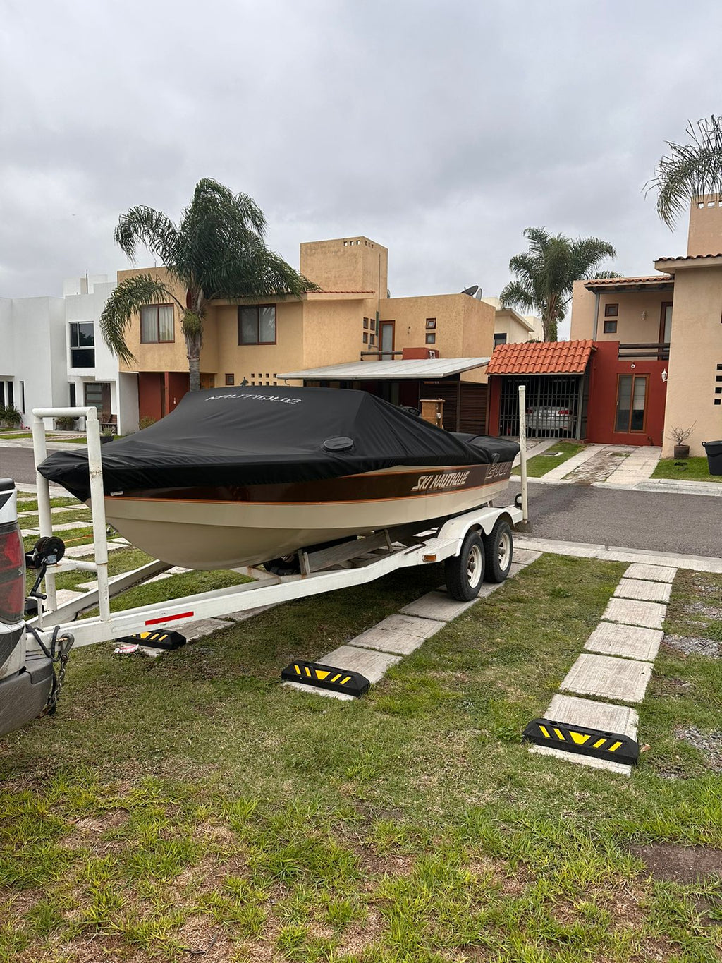 1984 Ski Nautique 2001